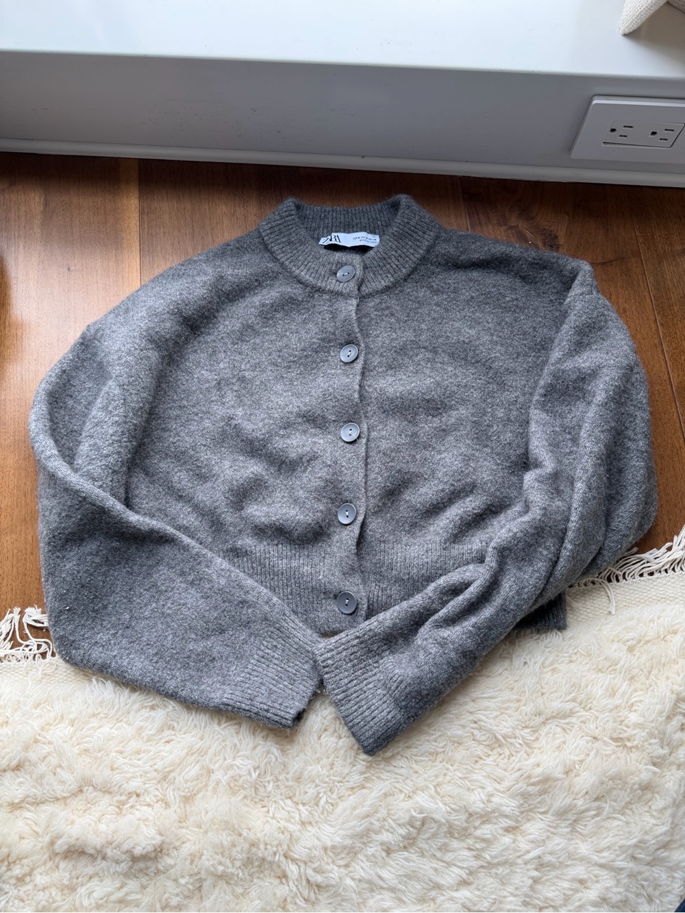 Zara Heather Gray Button-Front Women's Cardigan